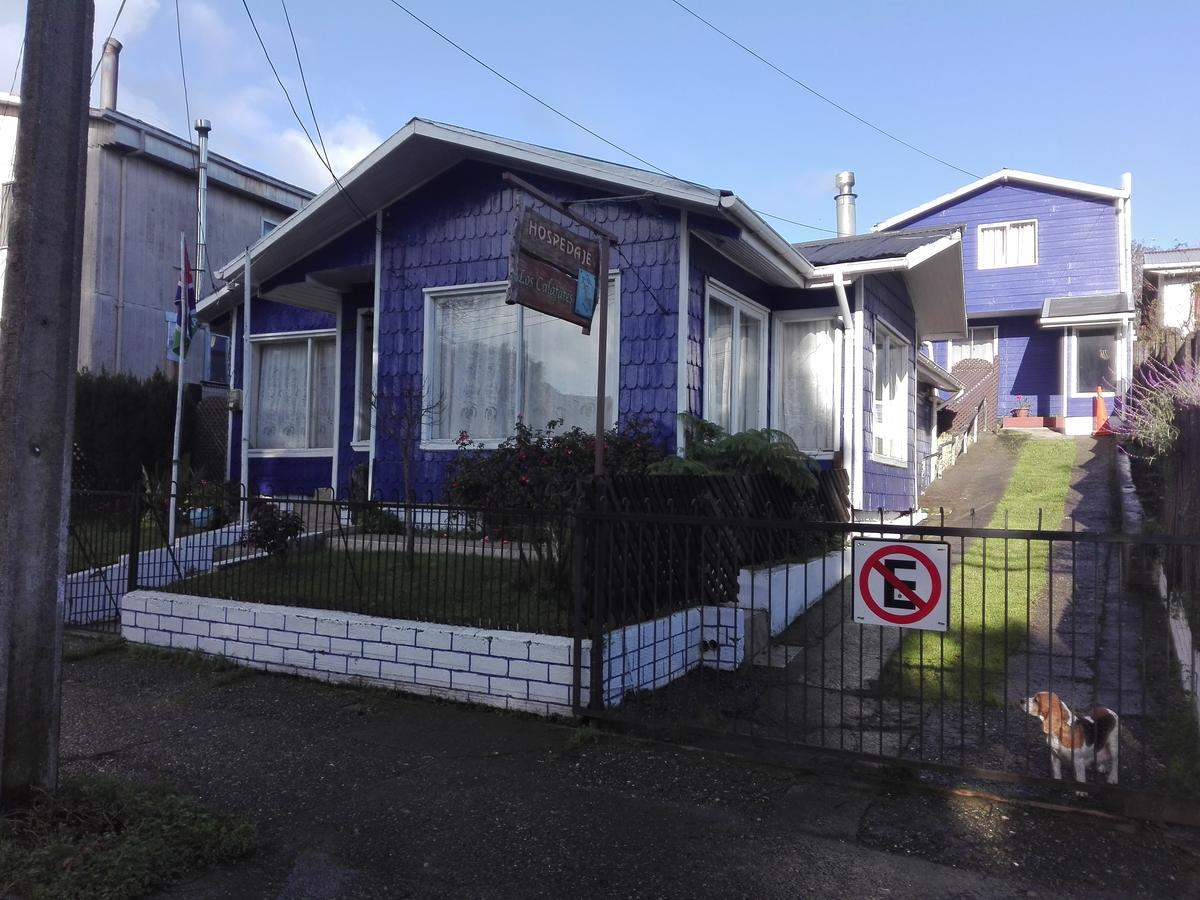 Hospedaje Los Calafates Ancud Exterior photo