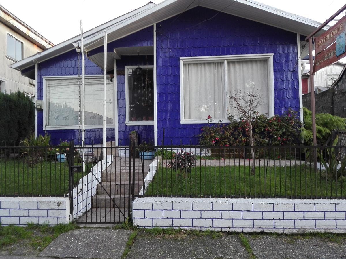 Hospedaje Los Calafates Ancud Exterior photo